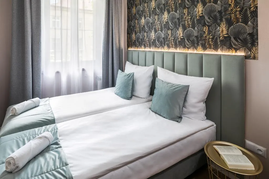 APARTMENT TWO BEDROOMS Room, Garden House Apartments, Krakow