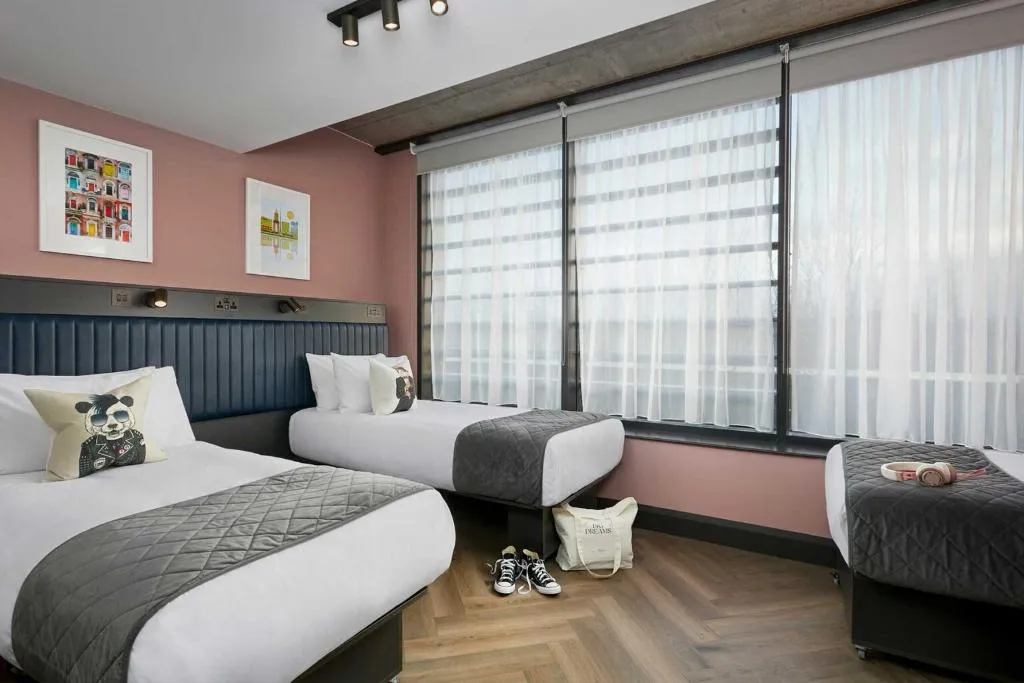 FAMILY ROOM STANDARD Room, Dublin One Hotel, Dublin