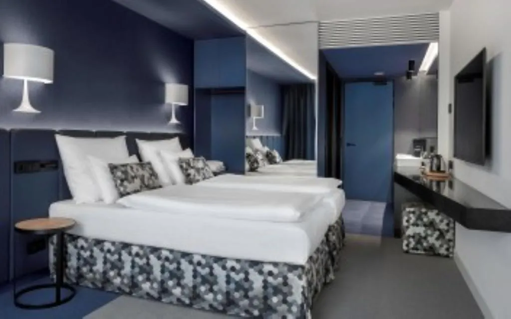 SINGLE SUPERIOR Room, Urban Creme, Prague