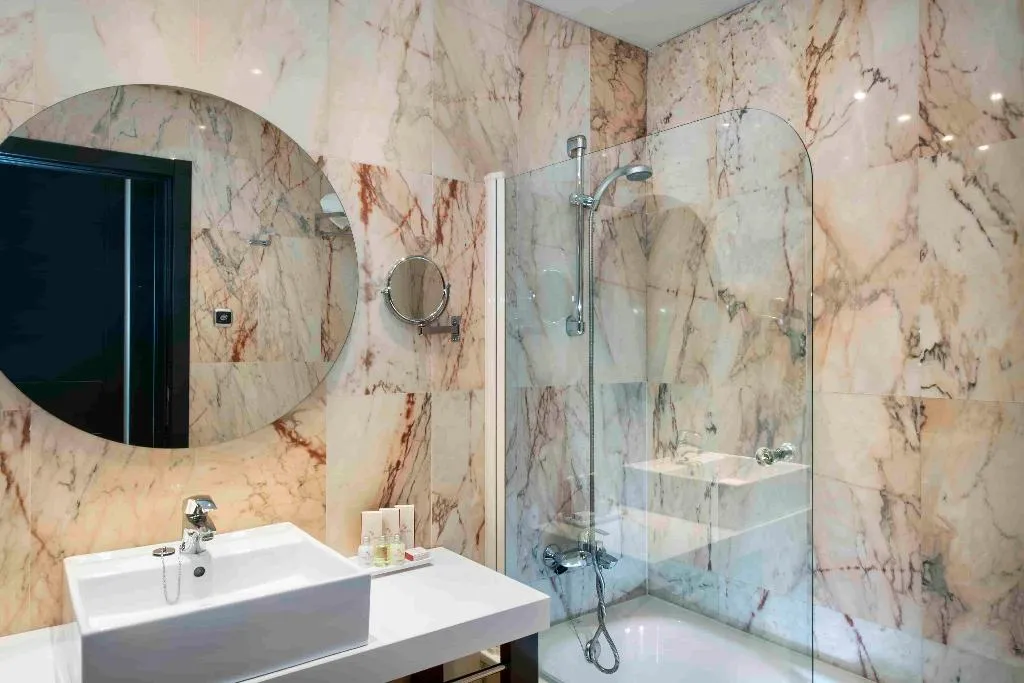 DOUBLE SINGLE USE PREMIUM Room, Salles Hotel Malaga Centro, Costa Del Sol