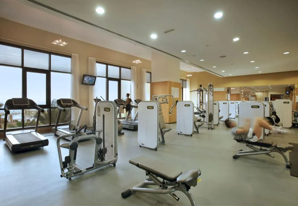 Sports and Entertainment, Amwaj Rotana-Jumeirah Beach, Dubai