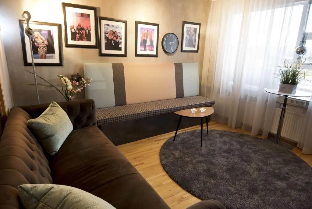 Lobby, B14 Hostel, Reykjavik