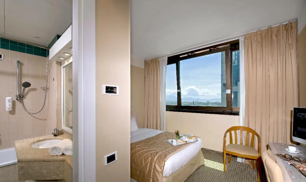 SINGLE STANDARD Room, Holiday Inn Naples, Naples