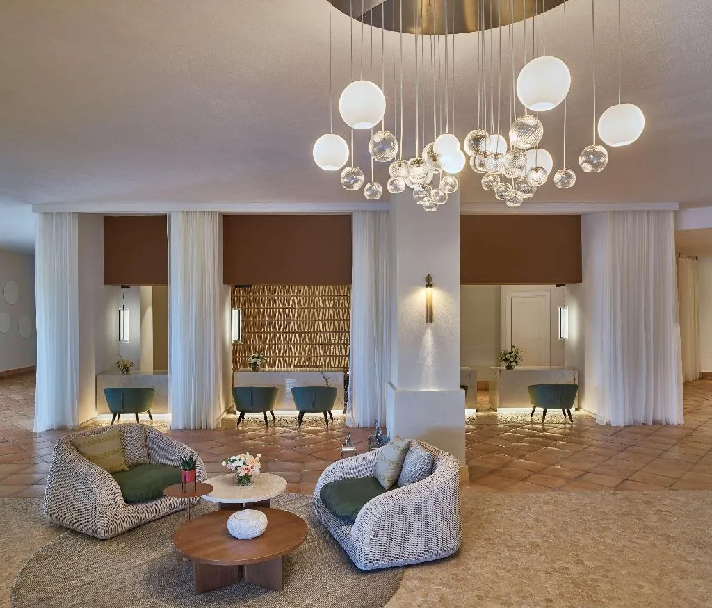 Lobby, Conrad Chia Laguna Sardinia, Cagliari