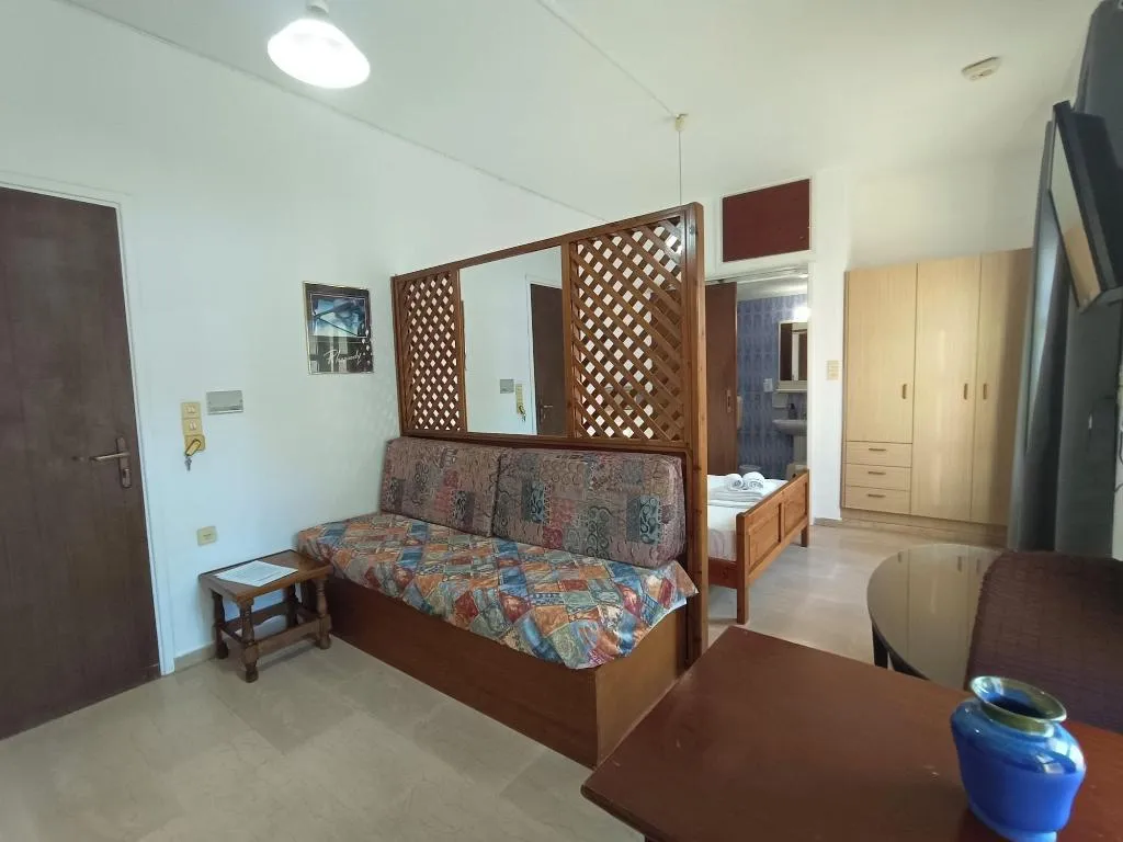 Room, Albatross Apartments, Crete