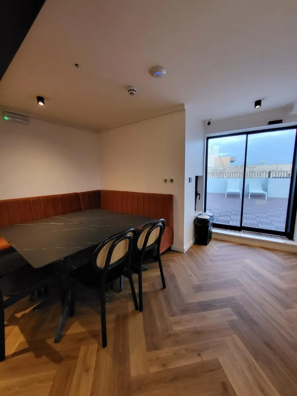 Restaurant, Carlton Hotel, Malta