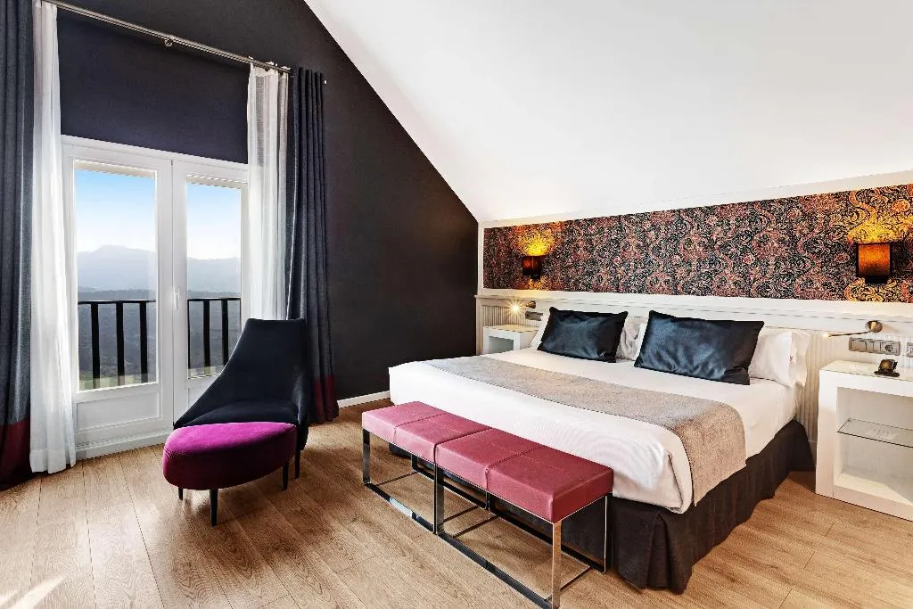 Room, Catalonia Reina Victoria Hotel, Costa Del Sol