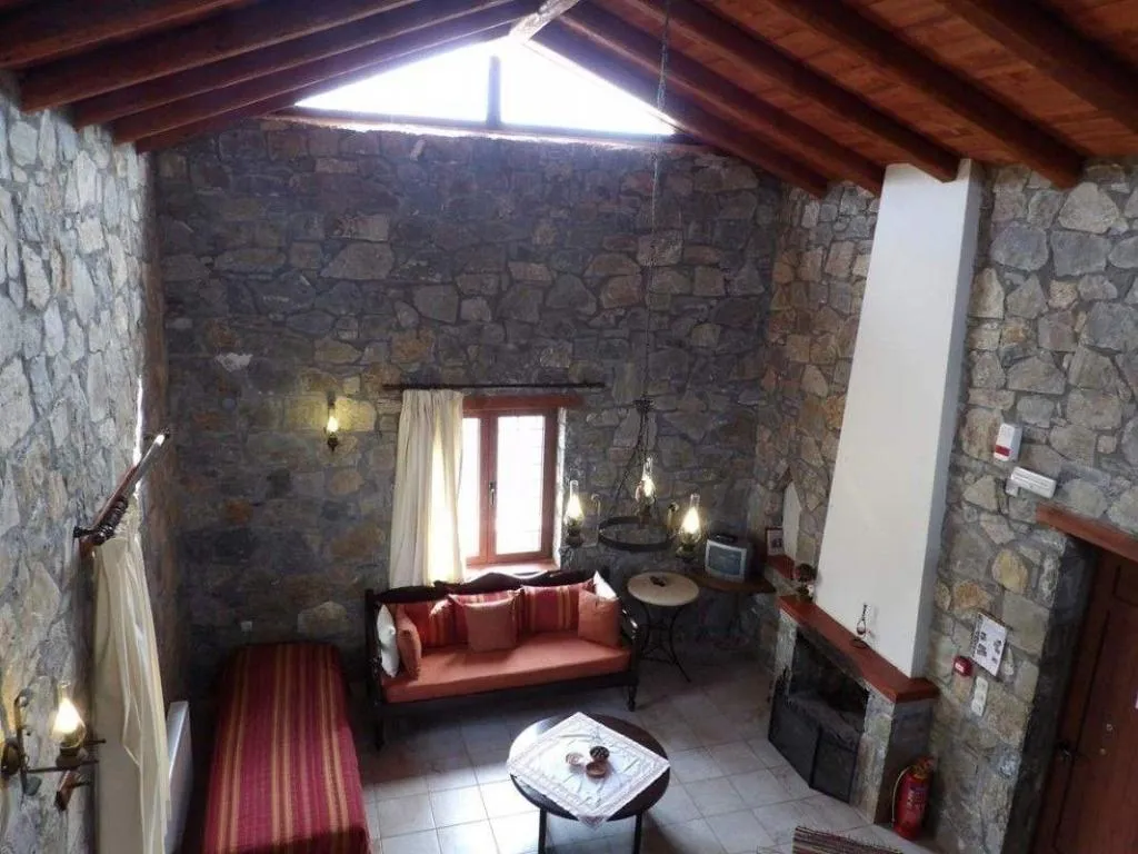 Room, Arodamos Traditional Houses, Crete