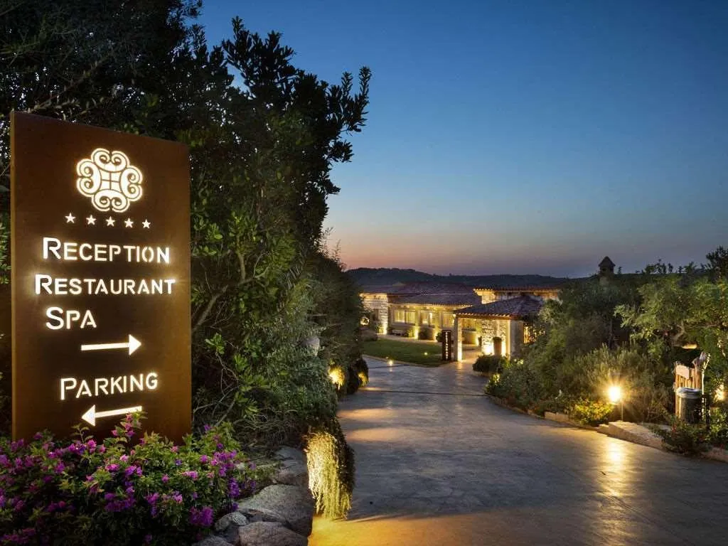 General view, Hotel Li Finistreddi, Olbia