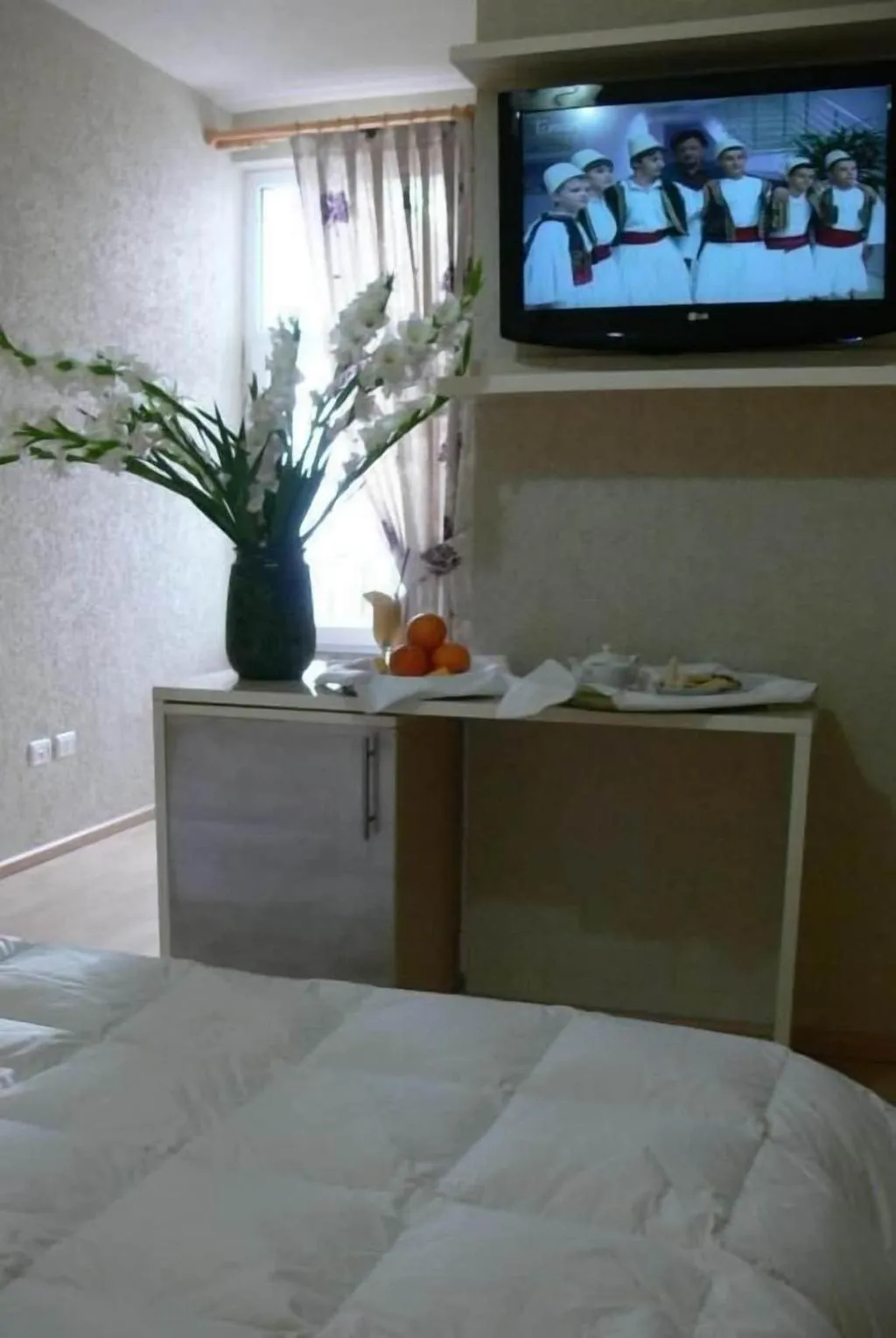 Room, Hotel Majestic, Durres