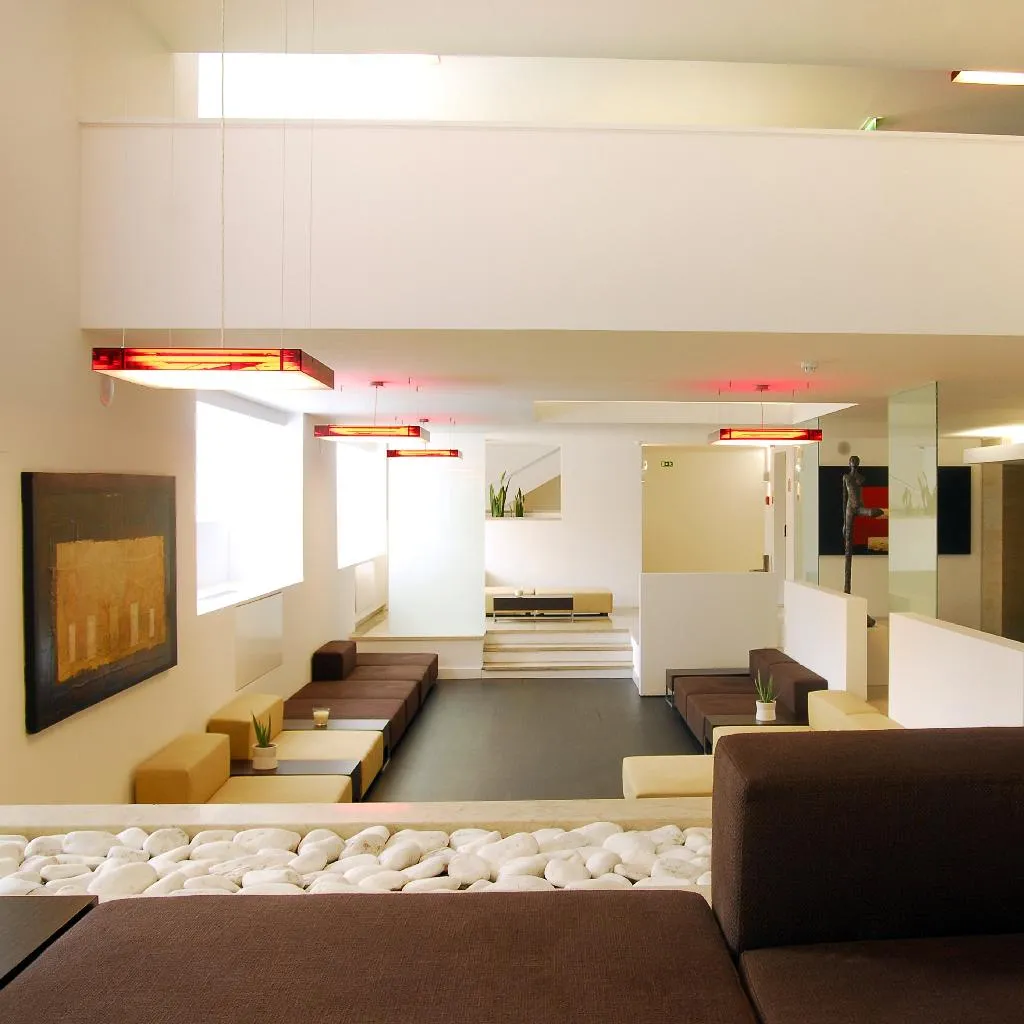 Lobby, Jerónimos 8, Lisbon