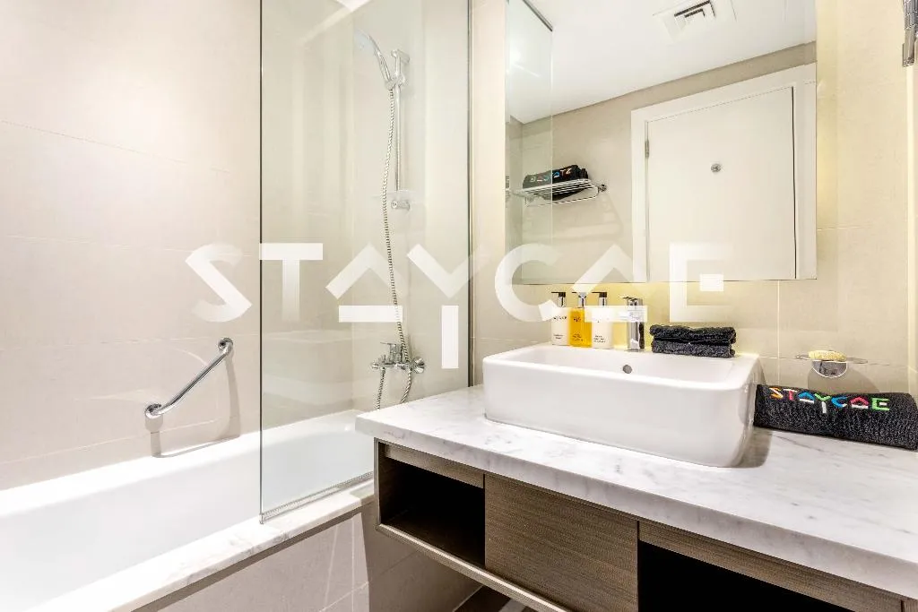 STUDIO STANDARD Room, Staycae Majestine Vacation Home, Dubai