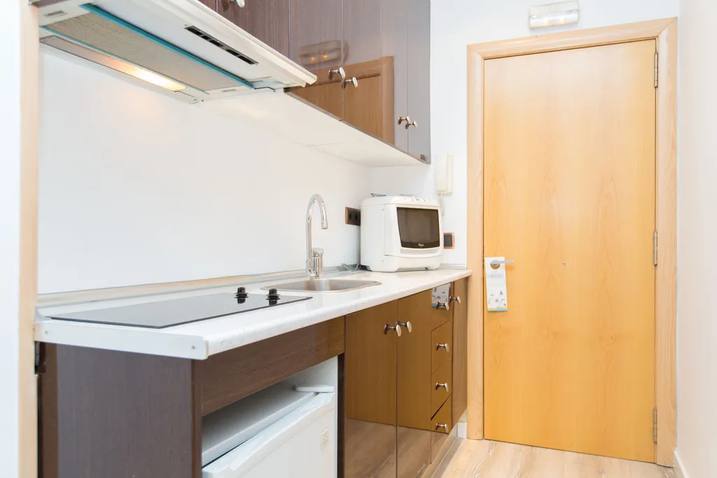 STUDIO SUPERIOR Room, AinB Las Ramblas-Colón Apartments, Barcelona