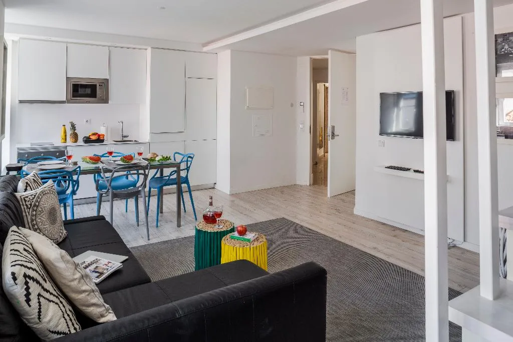 APARTMENT THREE BEDROOMS Room, Hello Lisbon Rossio Apartments, Lisbon