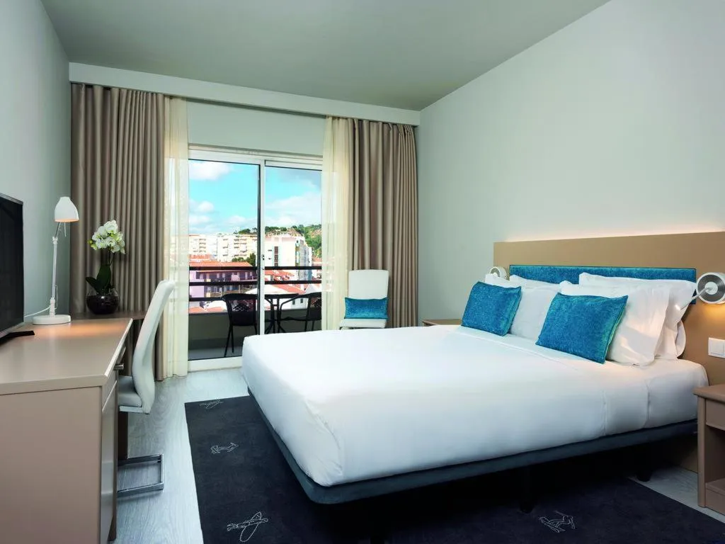 Double or Twin LAND VIEW Room, Tryp Lisboa Caparica Mar Hotel, Lisbon