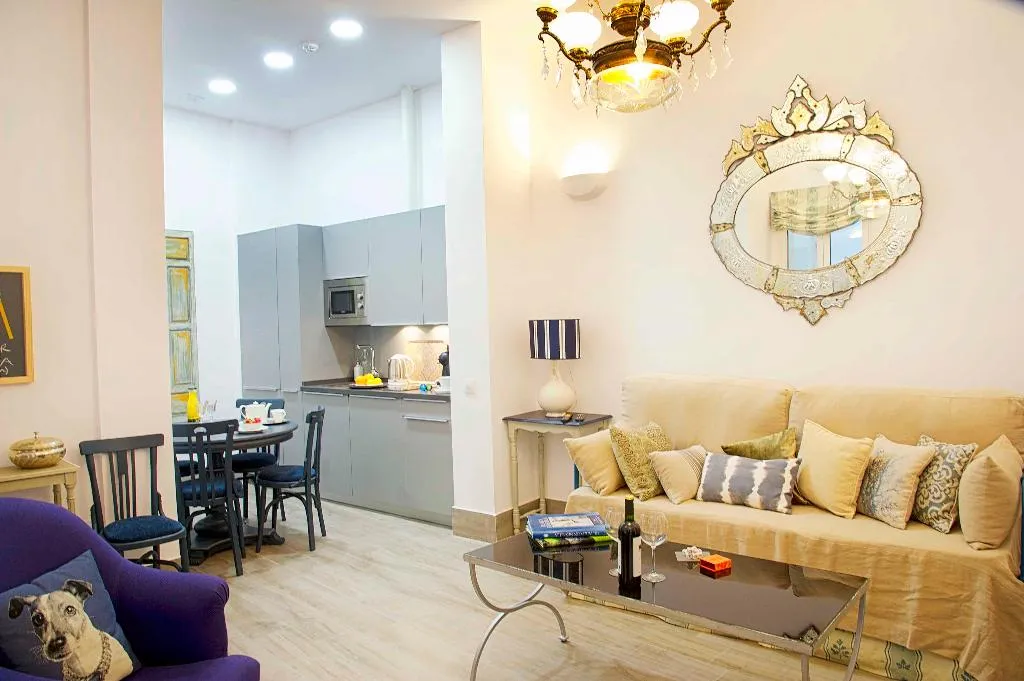APARTMENT GRAND DELUXE Room, Overland Suites Catedral Luxury Apartments, Seville