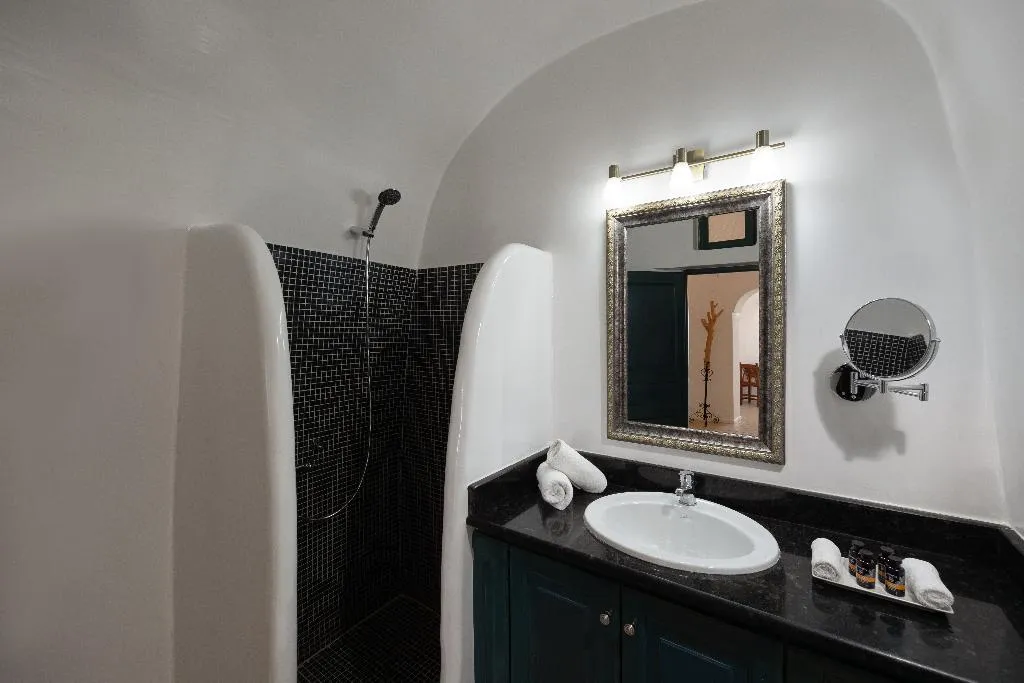 SUITE SUPERIOR SEA VIEW Room, Nevma Suites, Santorini