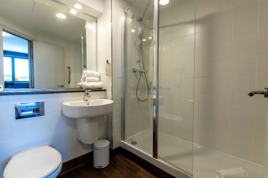 TWIN CAPACITY 2 Room, Travelodge Barcelona Poblenou, Barcelona