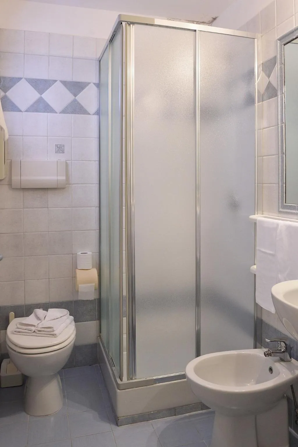 Room, Hotel Settebello, Naples