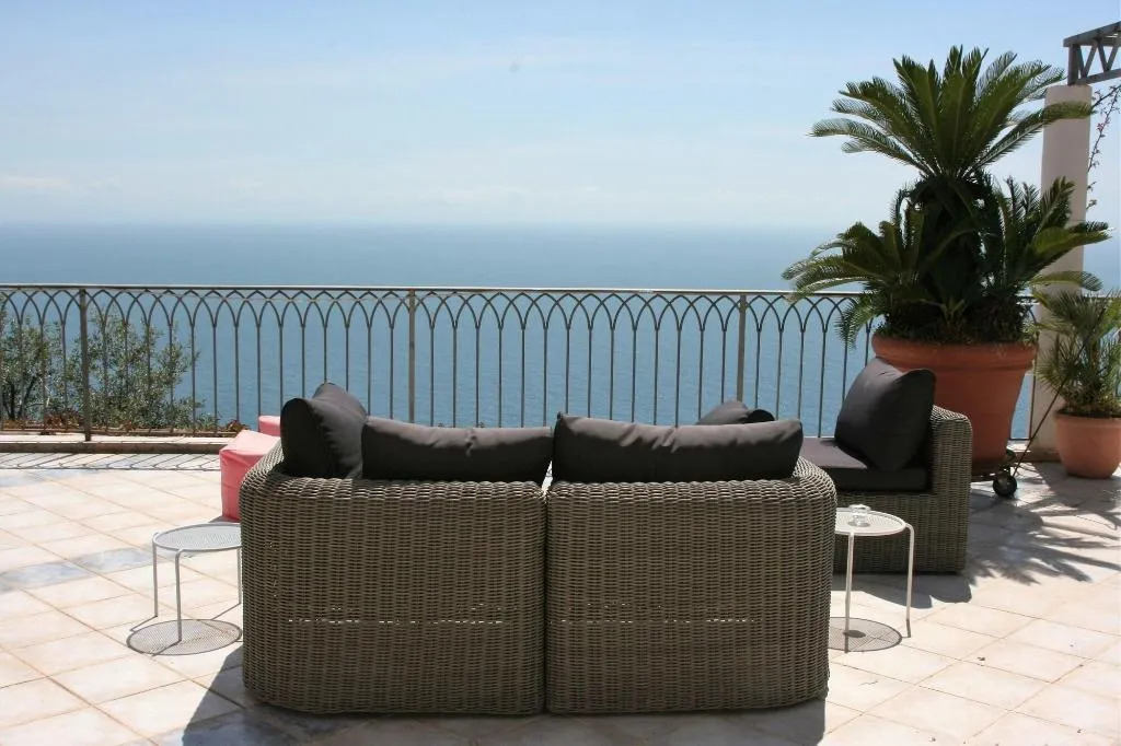 Terrace, B&B I Limoni, Naples