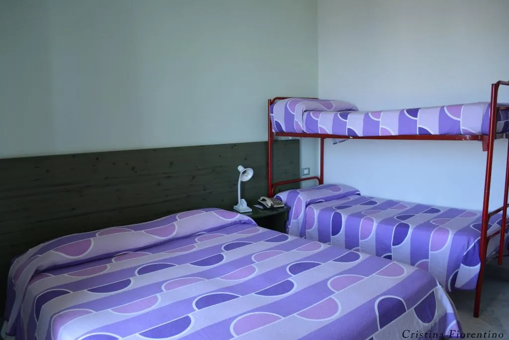 QUADRUPLE STANDARD Room, La Ginestra, Naples