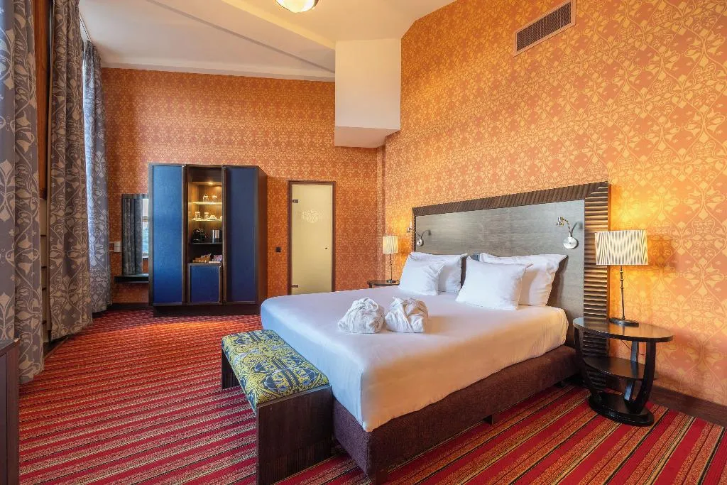 JUNIOR SUITE GRAND Room, Grand Hotel Amrâth Amsterdam, Amsterdam