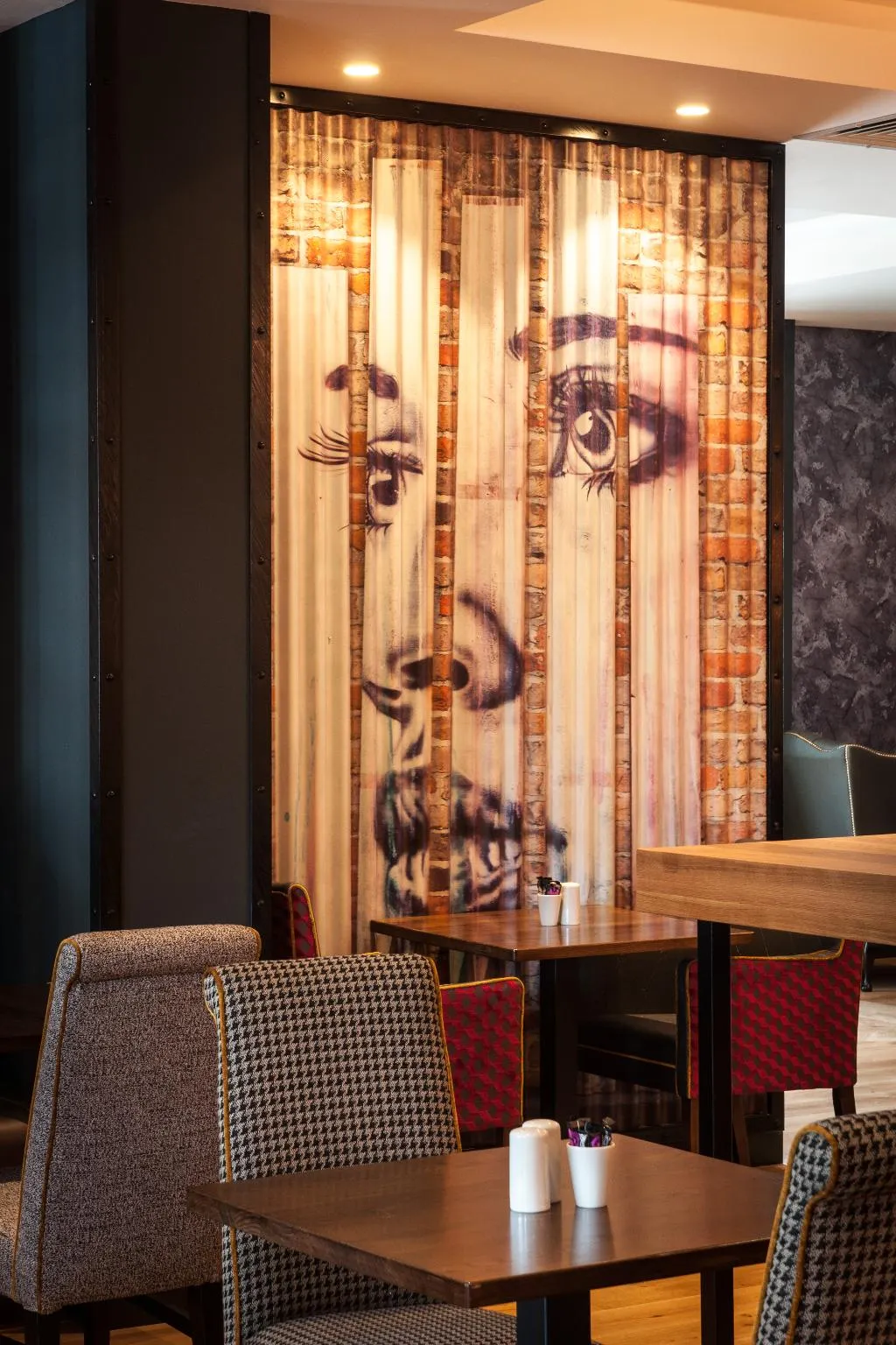 Bar, Oriel House Hotel, Cork