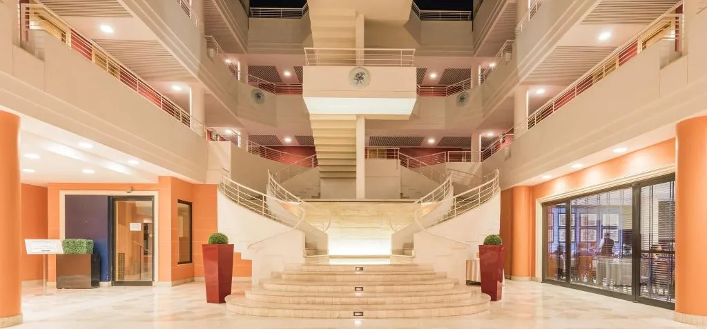 General view, Caesar's, Cagliari