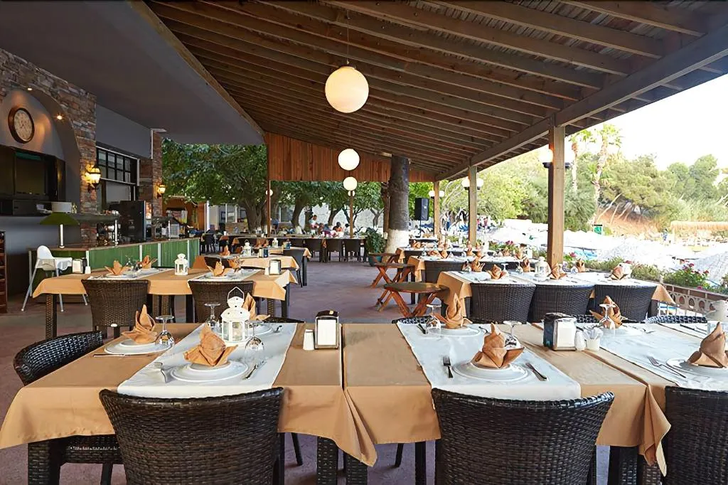 Restaurant, Meteor Beach Hotel, Bodrum