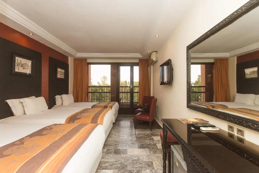 TRIPLE WITH BALCONY Room, El Andalous, Marrakech