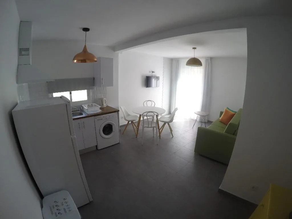 APARTMENT WITH TERRACE Room, The Blue Corner, Tenerife