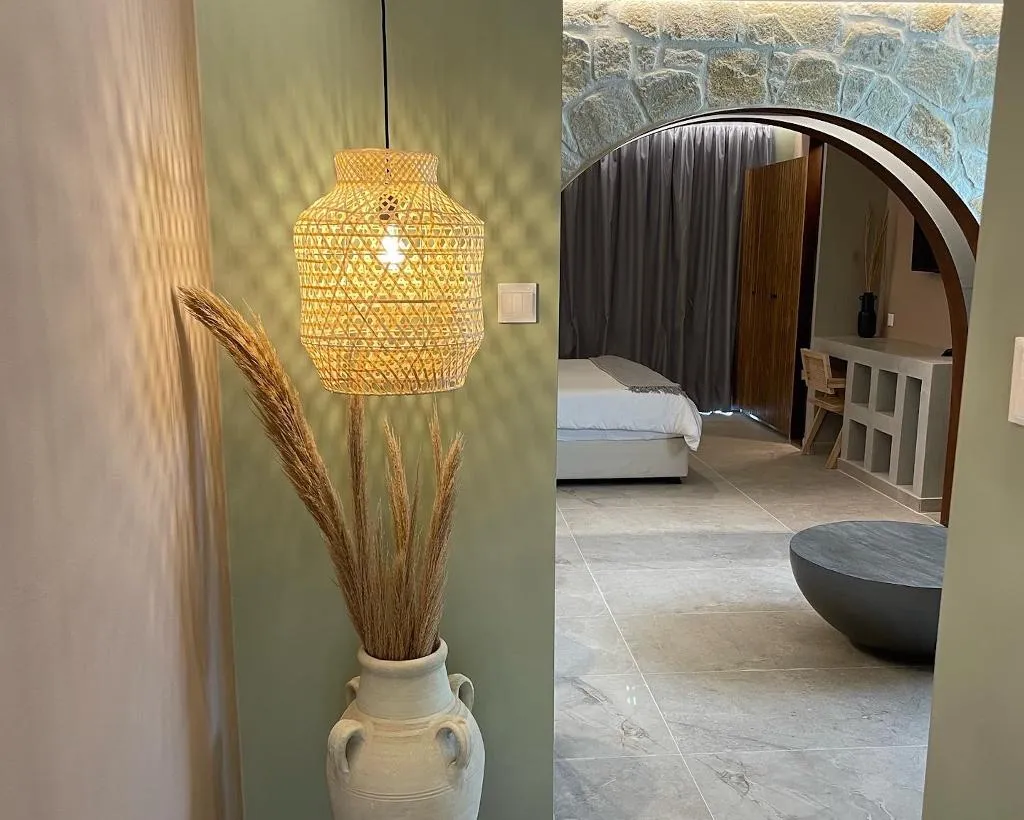 SUITE DELUXE SEA VIEW Room, Vrachia Beach Hotel & Suites - Adults Only, Cyprus