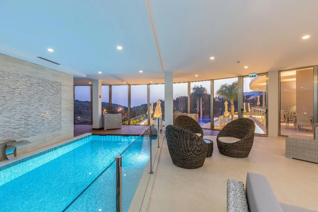 Sports and Entertainment, Caneiros Luxury House & Suites, Algarve