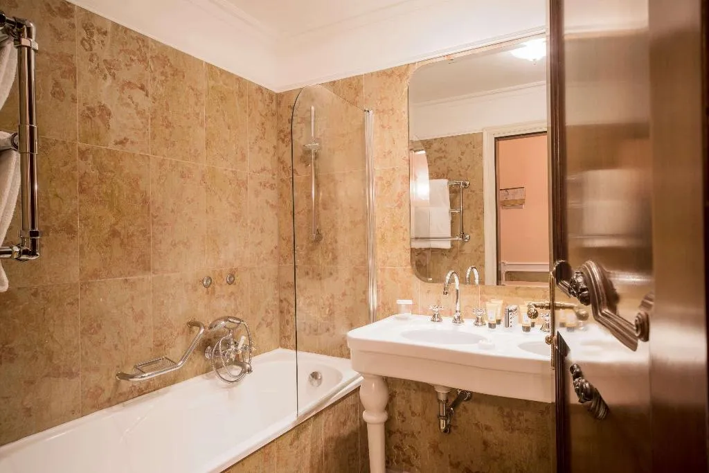 Room, NH Collection Venezia Grand Hotel Palazzo dei Dogi, Venice