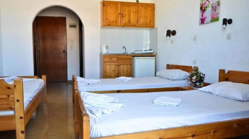 STUDIO STANDARD Room, Argo Studios, Crete