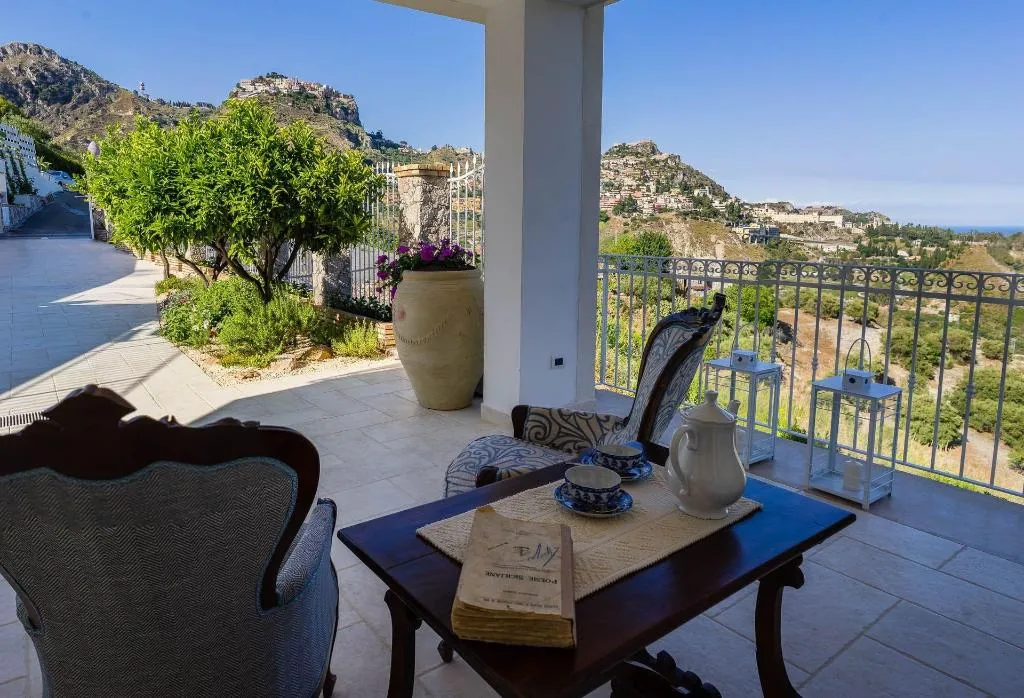 Lobby, Sciccosa Guest House, Taormina