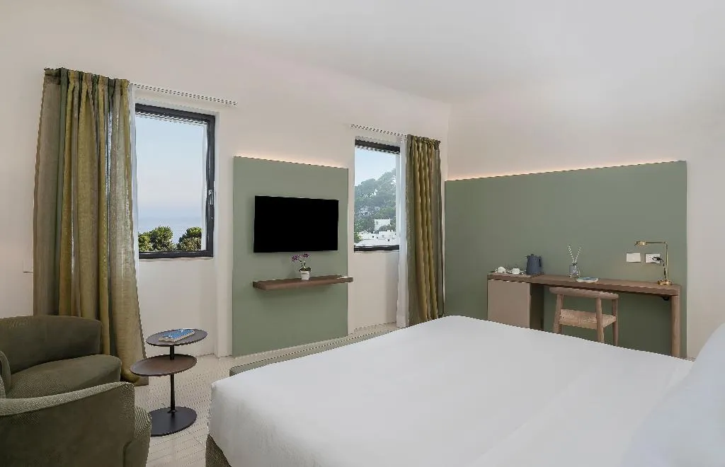 Room DELUXE Room, Villa Certosa, Naples