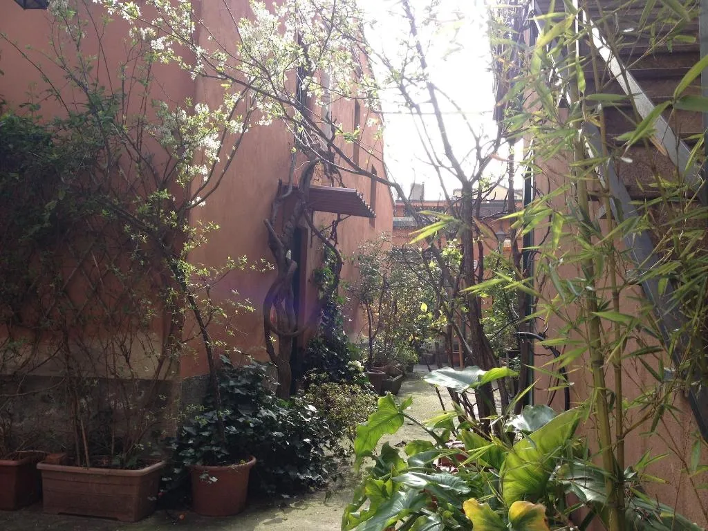 General view, B&B Fiori Di Grano, Milan