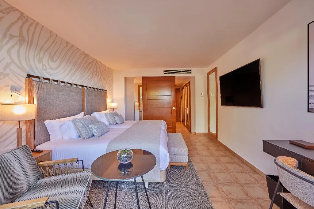 Double or Twin POOL VIEW Room, Secrets Lanzarote Resort & Spa (Adults Only), Lanzarote