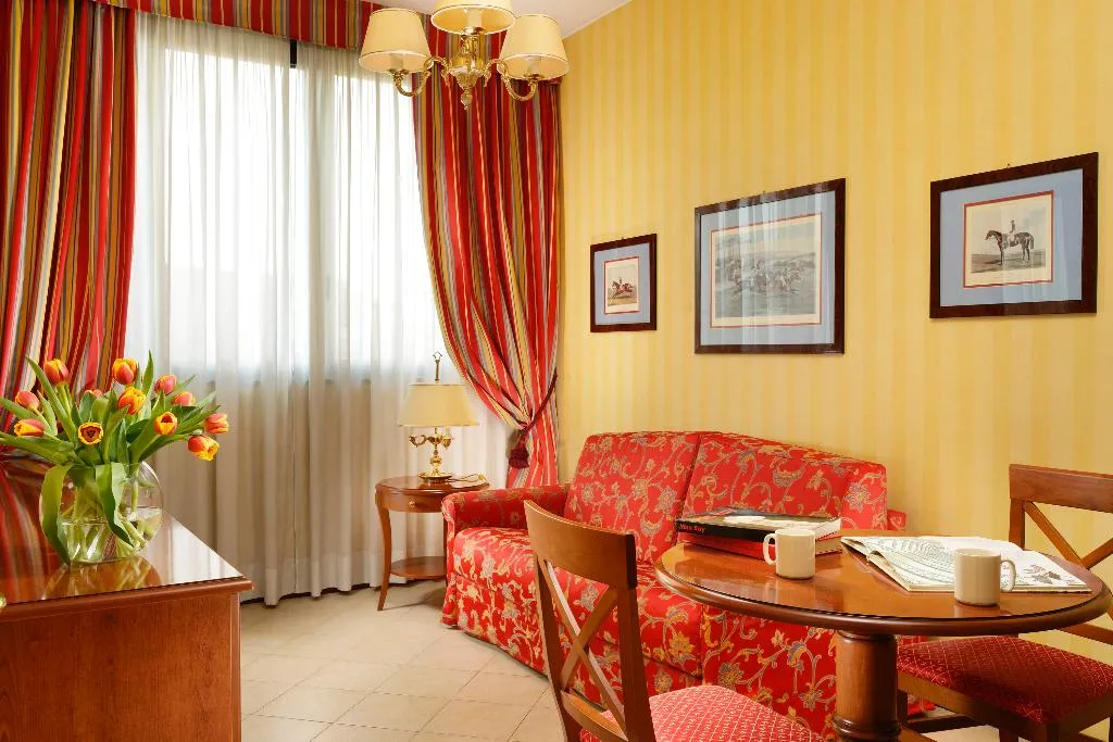 APARTMENT CAPACITY 3 Room, Hotel & Residence Linea Uno, Milan