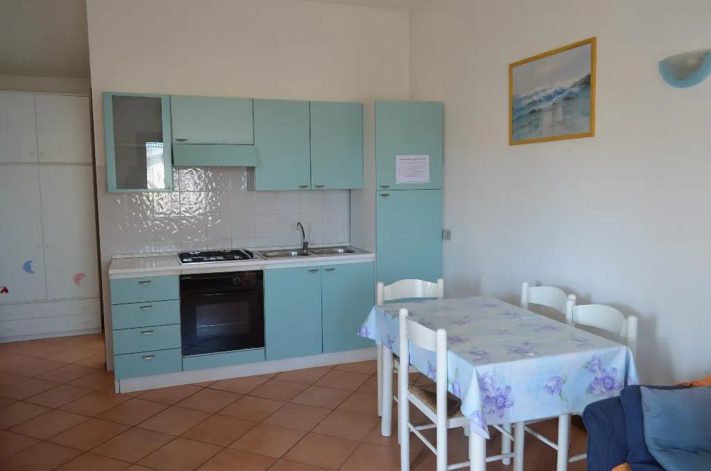 APARTMENT CAPACITY 4 Room, Complessi Residenziali Le Canne e Le Canne Mare, Olbia
