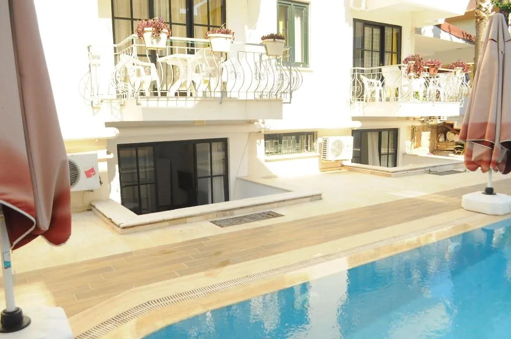 Sports and Entertainment, Kemer Suit, Antalya