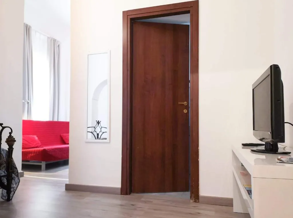 SUITE DELUXE TWO DOUBLE BEDS Room, BandB Civico 13, Naples