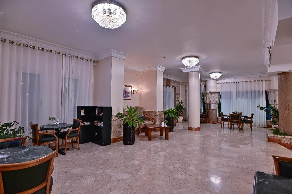 Lobby, Swiss Inn Nile, Cairo