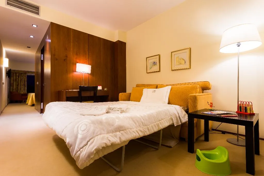 TWIN CAPACITY 3 Room, Santana Hotel & SPA, Porto