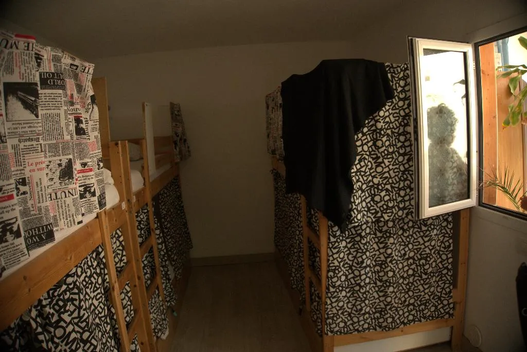 Bed in dormitory WITH SHARED BATHROOM Room, Puerto Nest Hostel, Tenerife