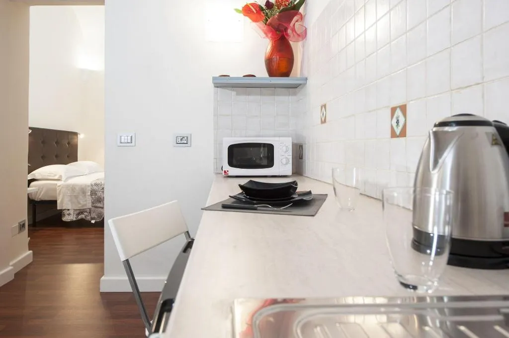 Room, Trinity Luxury Rooms, Rome