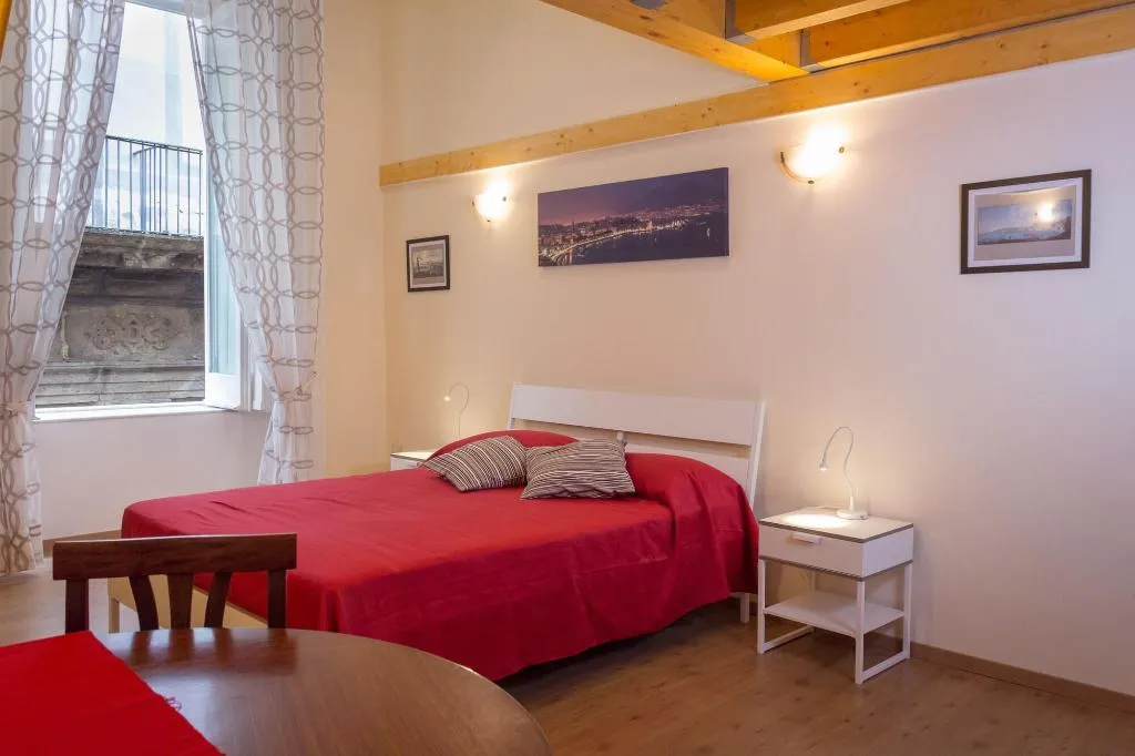 Room, La Cattedrale Bed & Breakfast, Naples
