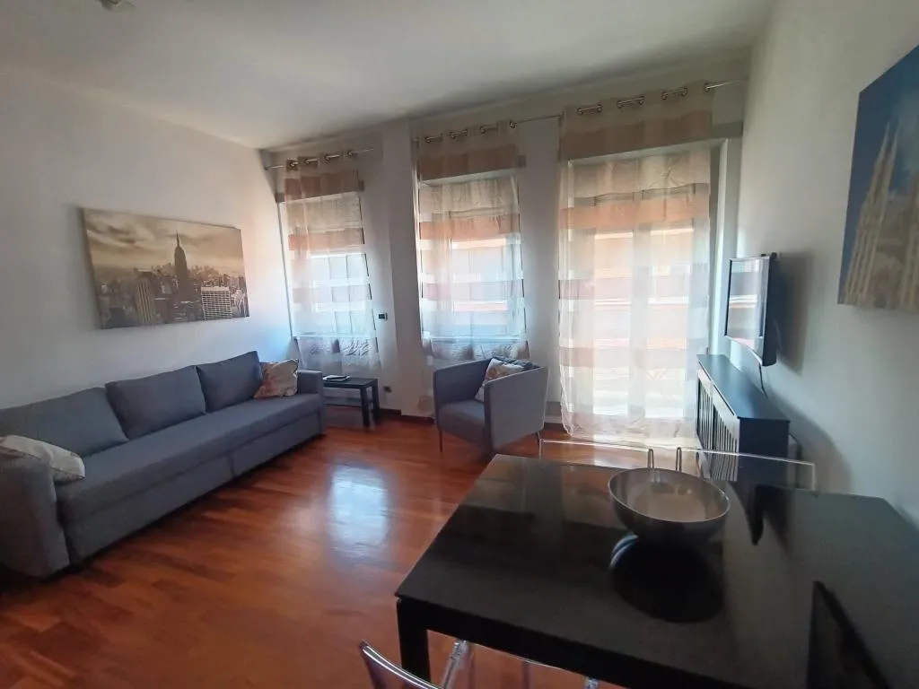 APARTMENT CONNECTING ROOM Room, Style Homes, Milan