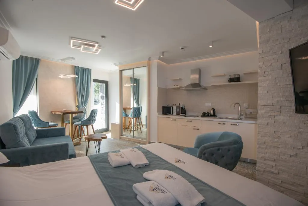 JUNIOR SUITE CAPACITY 1 Room, Lazar Lux Suites - Ammoudara, Crete